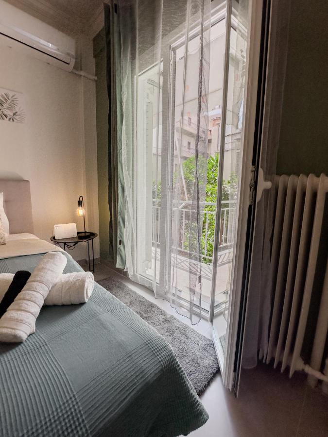 Metro Chic Haven: Modernized Urban Studio Near The Tram Atene Esterno foto