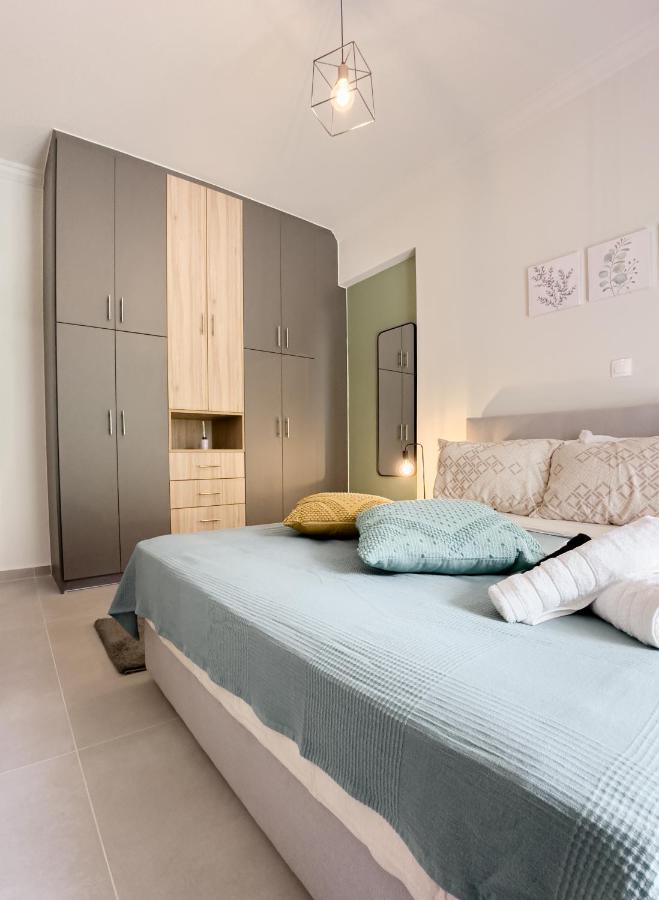 Metro Chic Haven: Modernized Urban Studio Near The Tram Atene Esterno foto