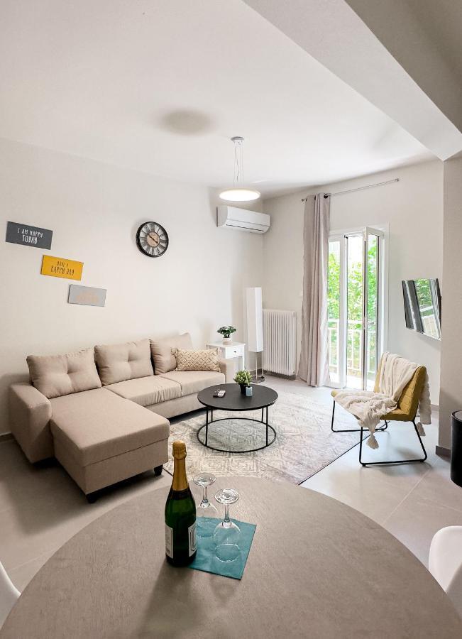 Metro Chic Haven: Modernized Urban Studio Near The Tram Atene Esterno foto